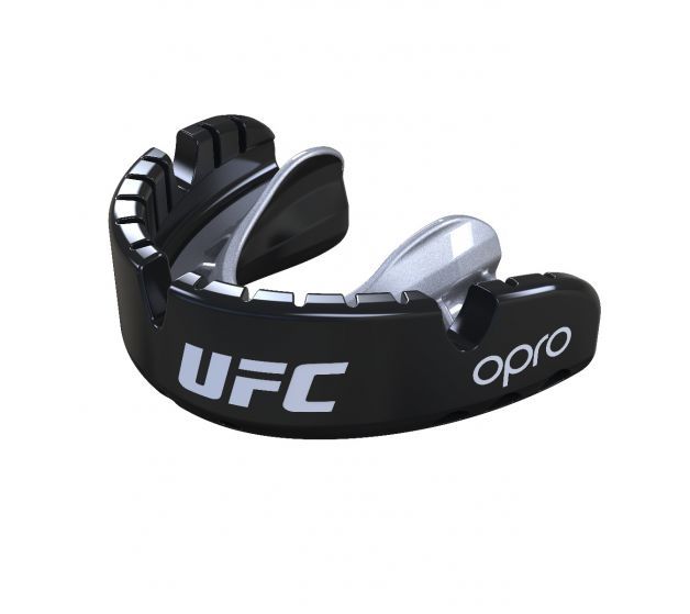 UFC Opro ščitnik za zobe s škatlico Gold Braces - za zobni aparat